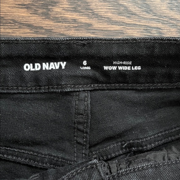 Old Navy High Waisted Wow Wide Legged Jeans. - Picture 5 of 6